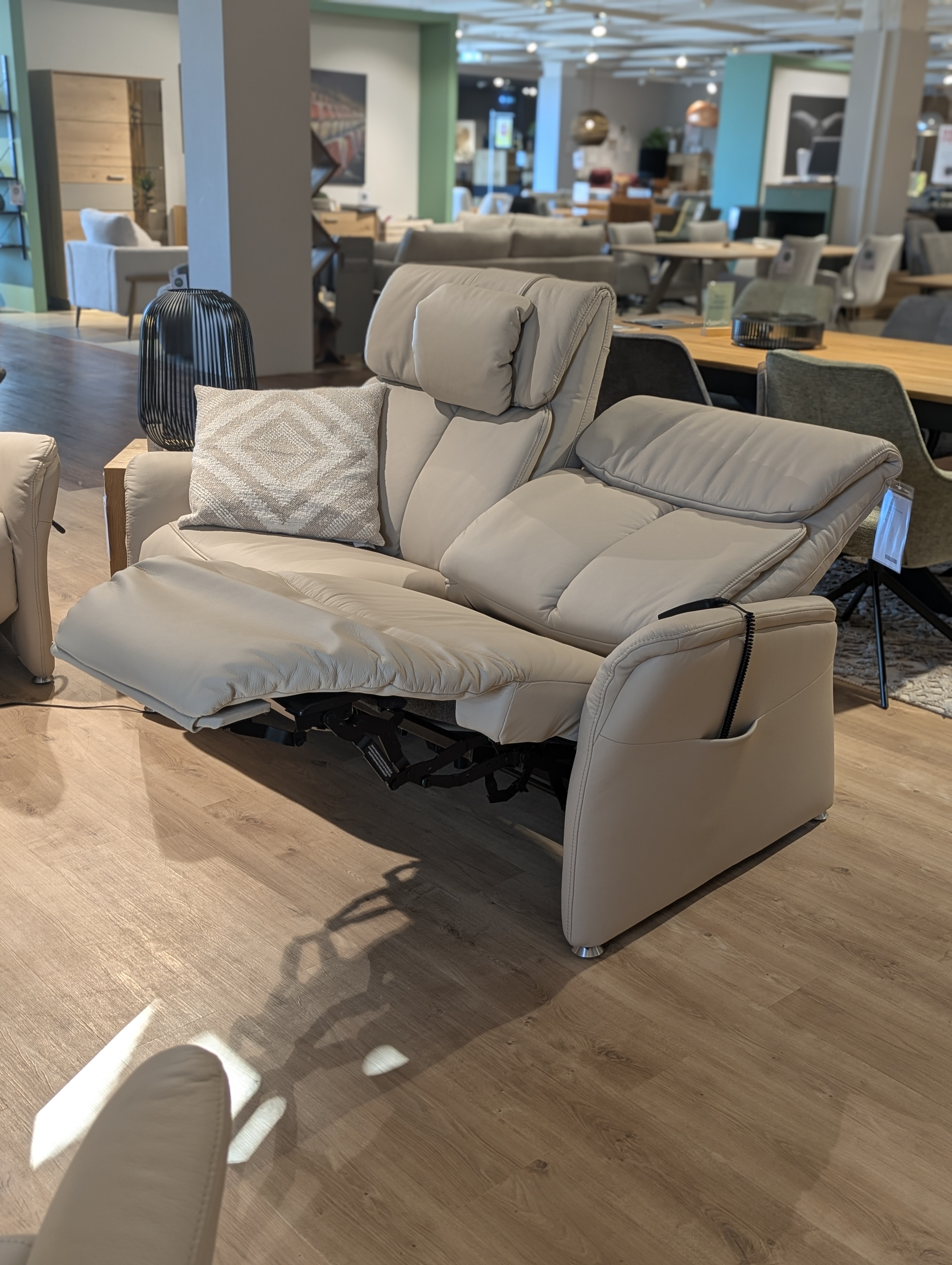 Himolla Sofa 2,5-Sitzer CANSAS 2 - elektronische Kopfteilverstellung + Sitzneigungsverstellung